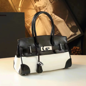 Shoulder Bag with Gold Chain Straps