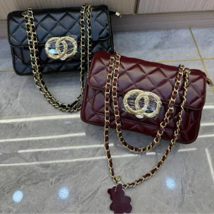 Shoulder Bag with Gold Chain Straps