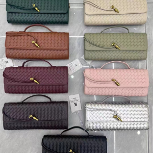 Shoulder Bag with Gold Chain Straps